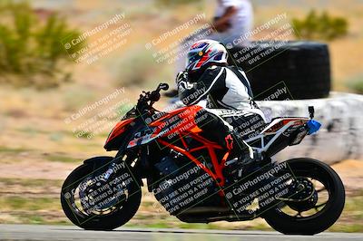 media/Apr-13-2025-TrackXperience (Sun) [[fb1ef998a6]]/Level 2 (Intermediate)/Turn 2 (Session 5)/
